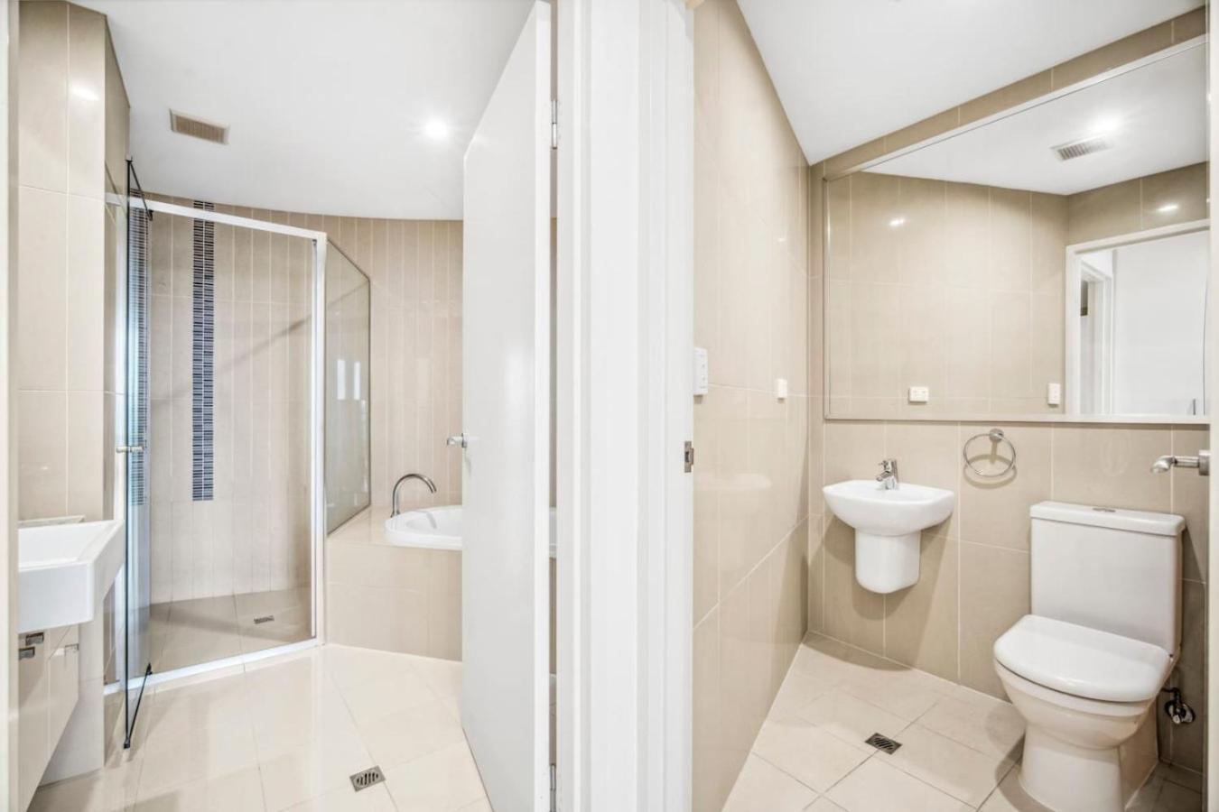 Location Style And Amazing Views Apartment