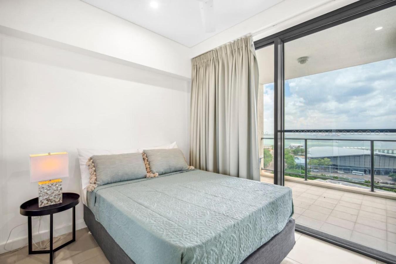 Apartment Location Style And Amazing Views