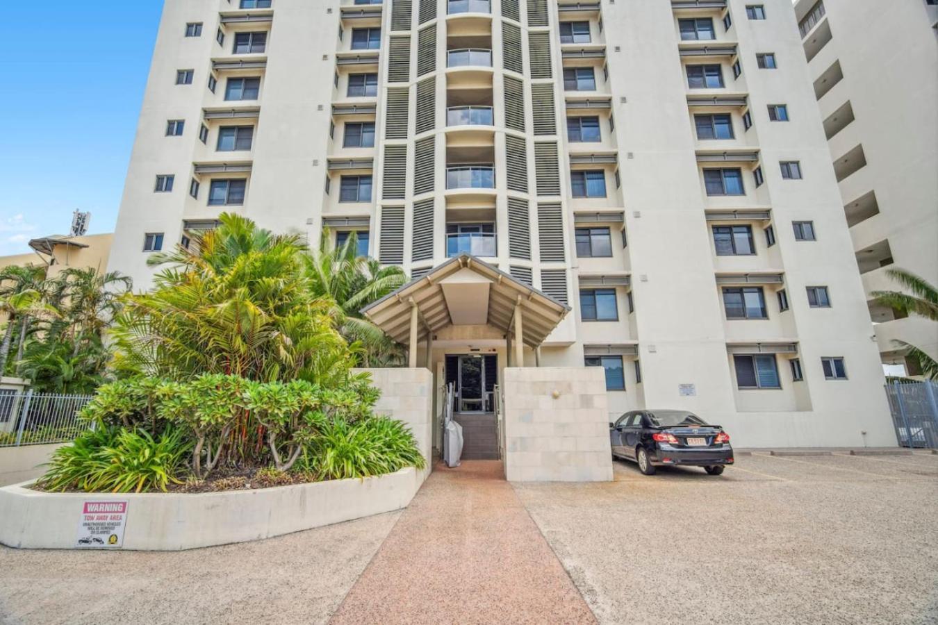 Apartment Location Style And Amazing Views Darwin